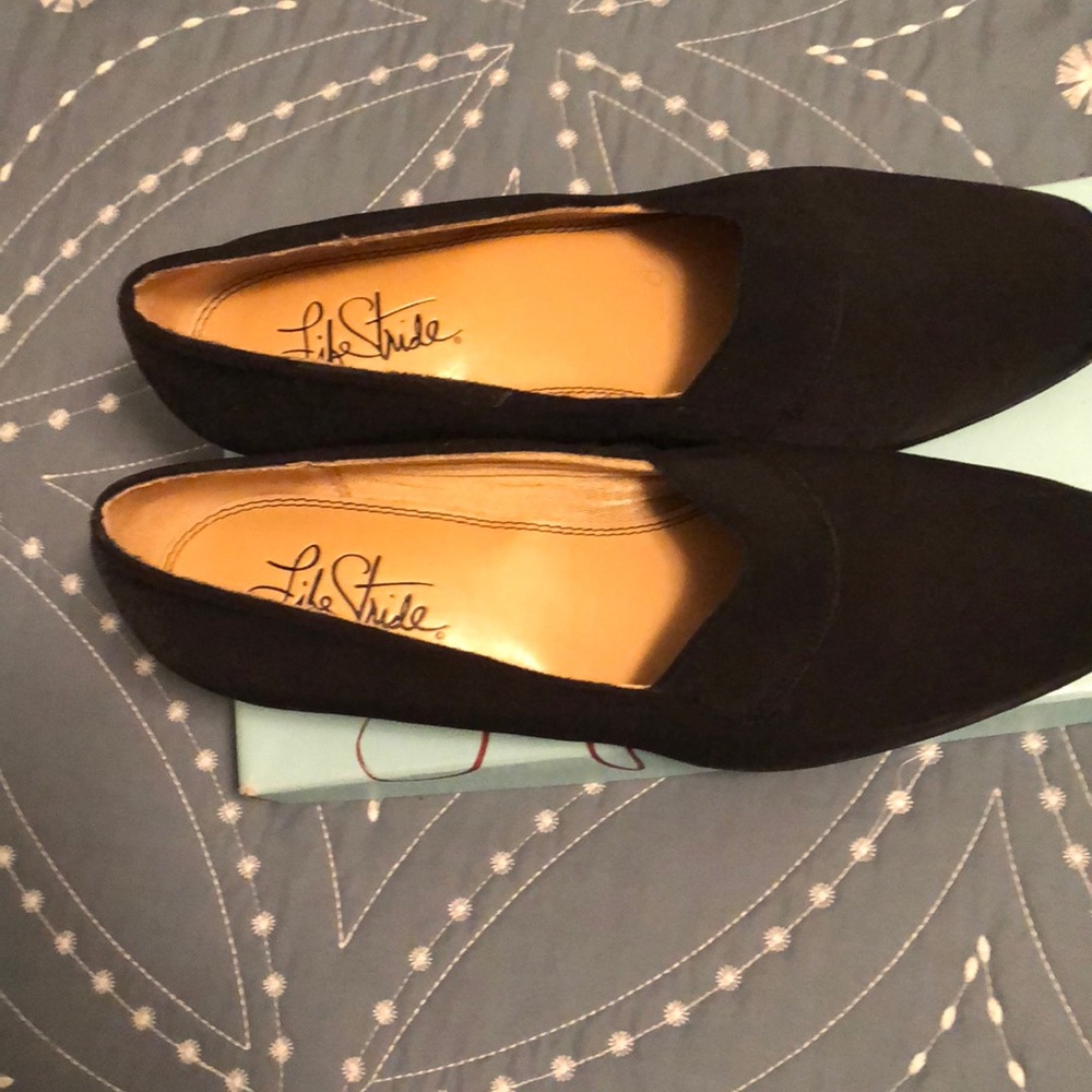 Life Stride casual or business casual shoe